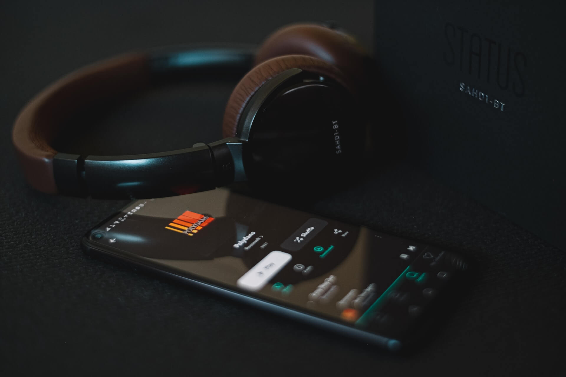 What Is Headphone Sensitivity And Impedance 